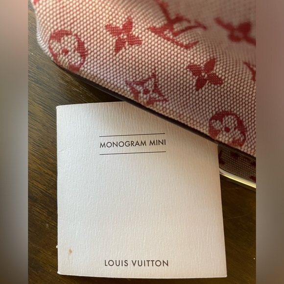 LOUIS VUITTON
Cherry Red Monogram Mini Lin Lucille PM TST Bag - Picture 11 of 12